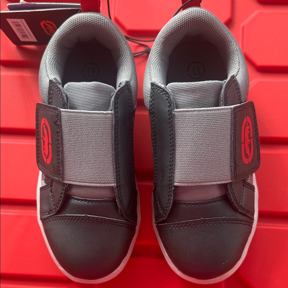 Ecko Unlimited Black and Gray Kids Sneakers